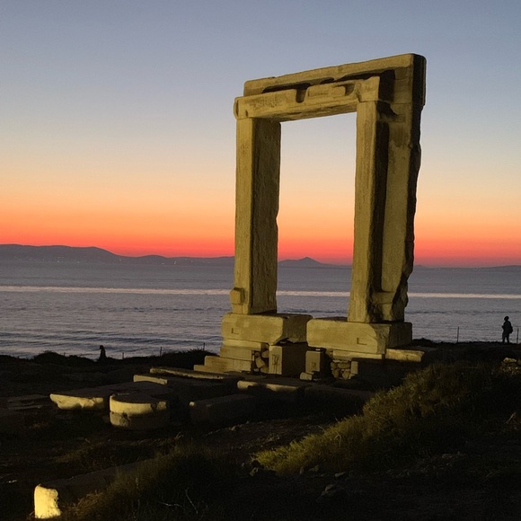 Meet your Posher, Cornelia - Picture 2 of 4